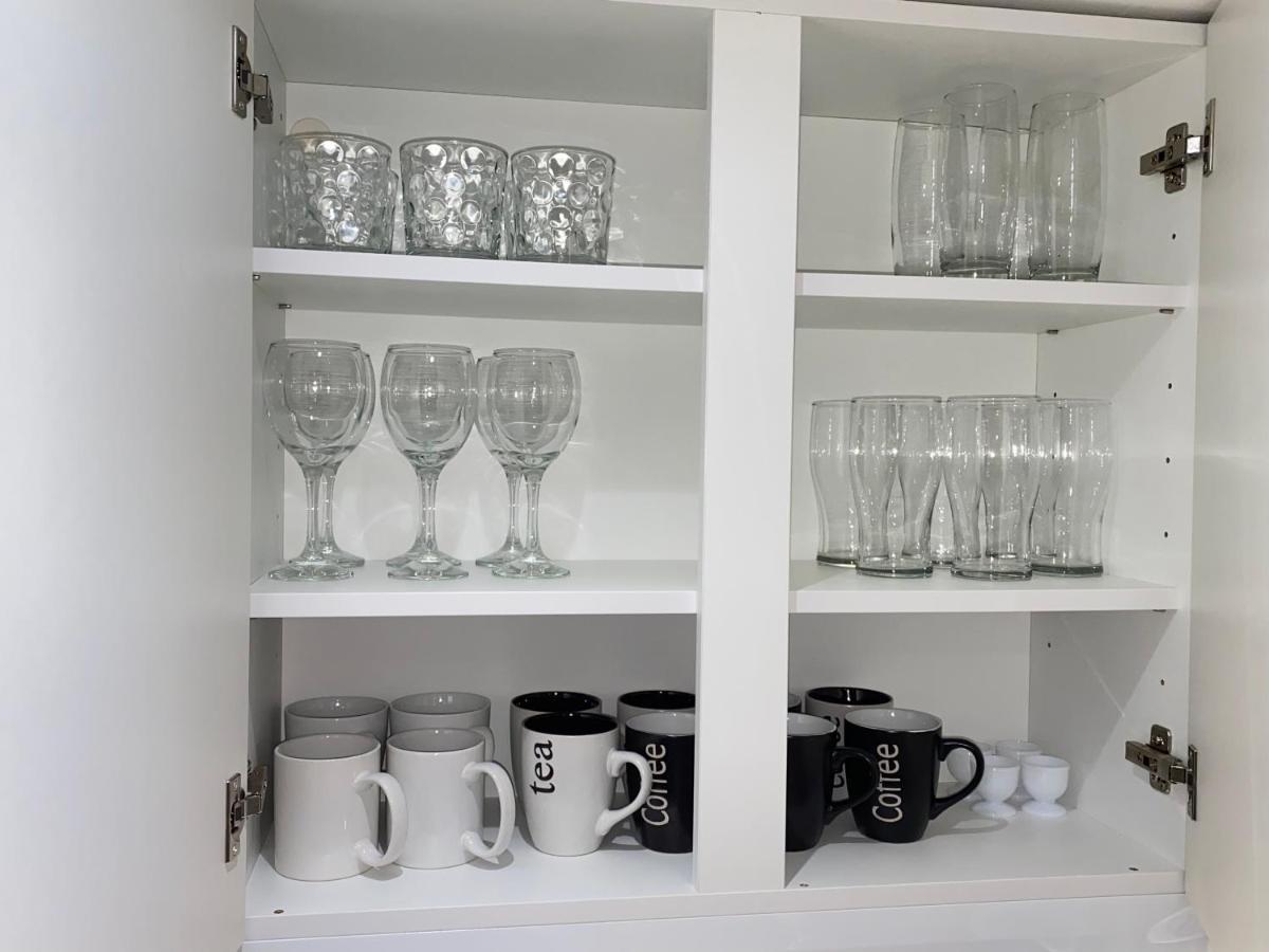 Westons Hideaway, 2 Bed, Free Parking, 6 Mins Walk To Beach, Eksteriør billede